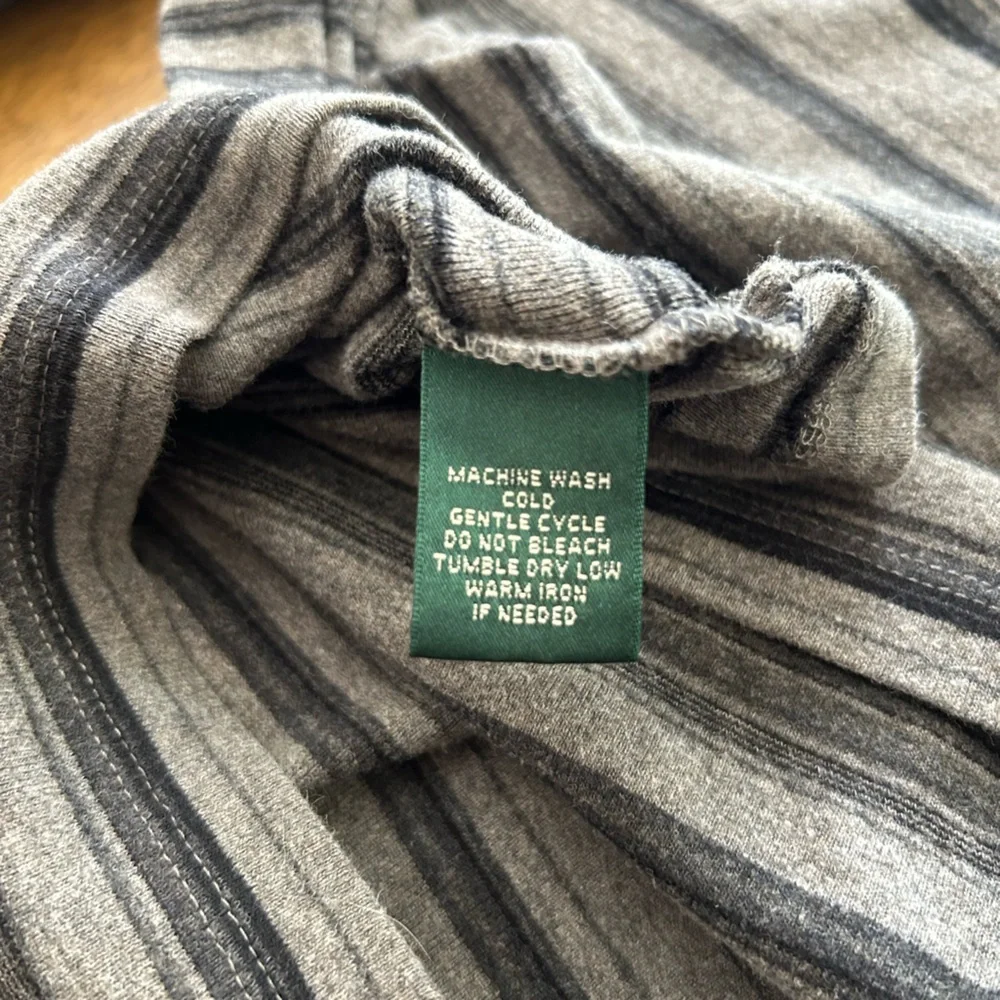 Ralph Lauren 100% Cotton Gray Striped Top (Size P/M) - Picture 8 of 11